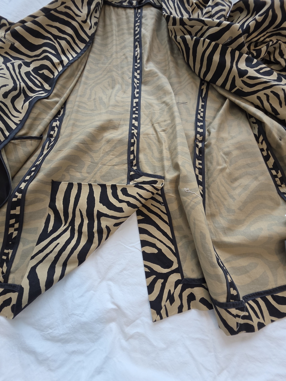 Dana Buchman Zebra Print Tie-Waist Jacket in Black & Beige Size Xl - Picture 9 of 10